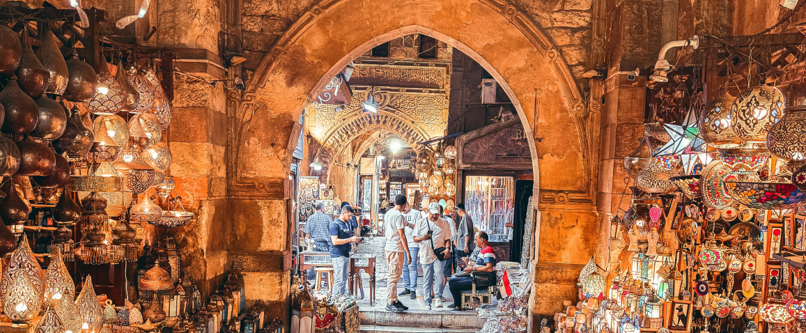 El Dahar, souk w Hurghadzie, piękne egipskie lampy na targu